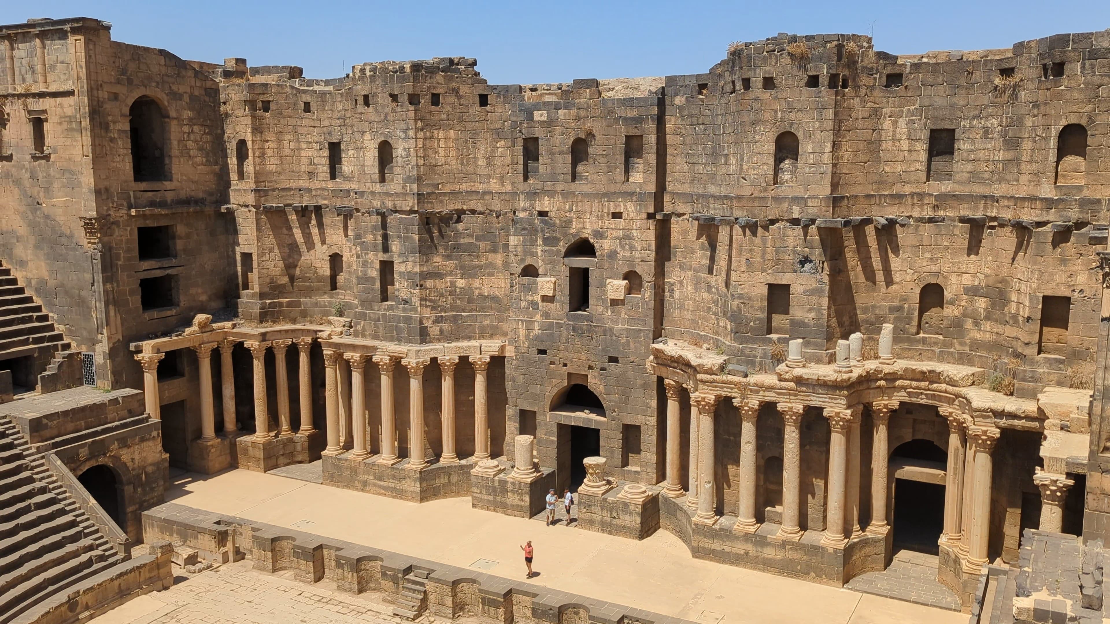 Wallpaper: Busra_Ampitheatre.jpg